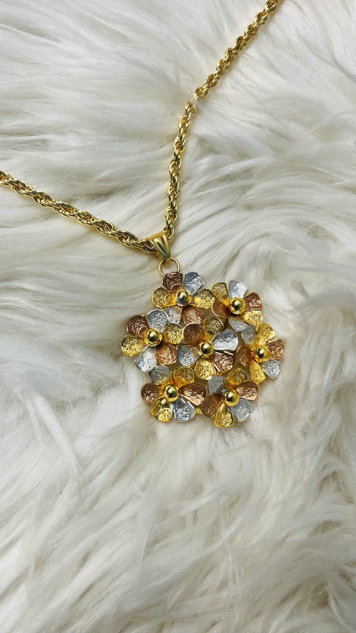 Original dubai imported 24k gold plated premium quality necklace and earrings set - Image 2