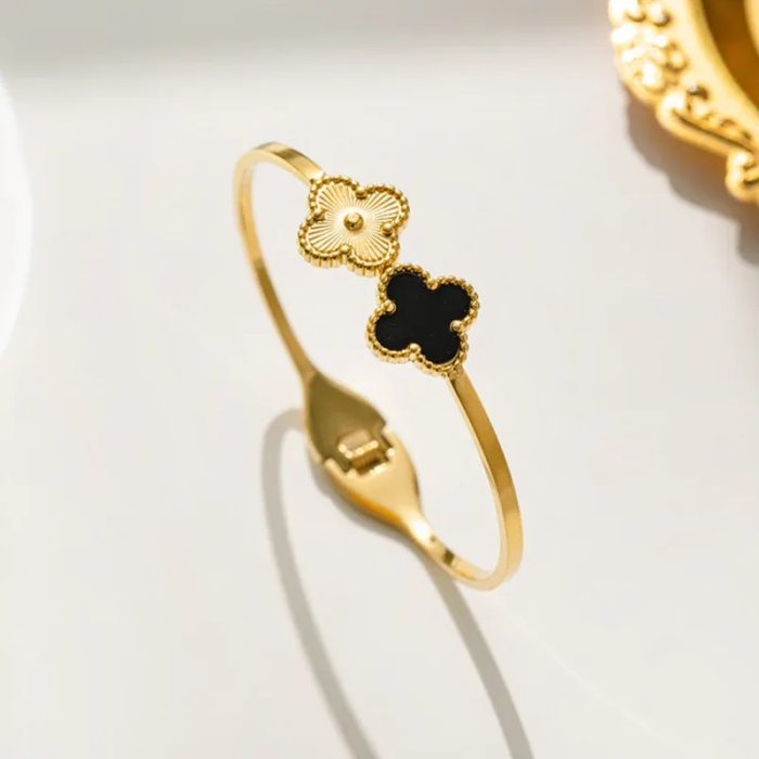 Duet Clover Bracelet - Image 3