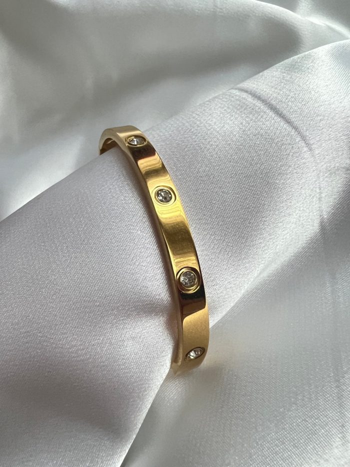 18k GOLD PLATED TITANIUM STAINLESS STEEL BRACELET - Image 2
