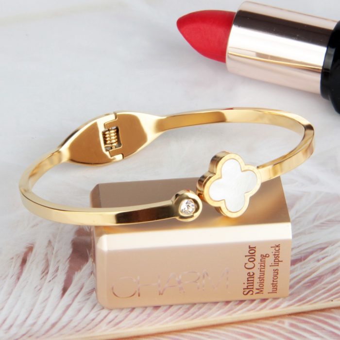 18k gold plated titanium steel bracelet - Image 3