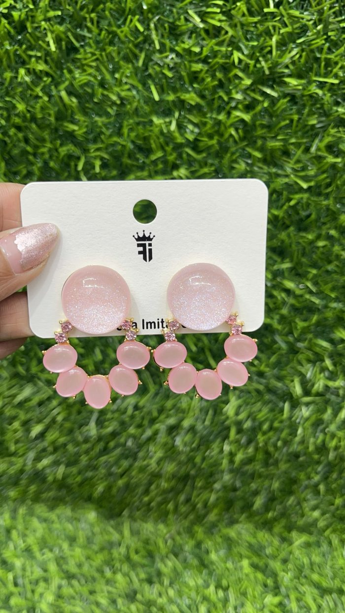 Fashionable earrings for women.