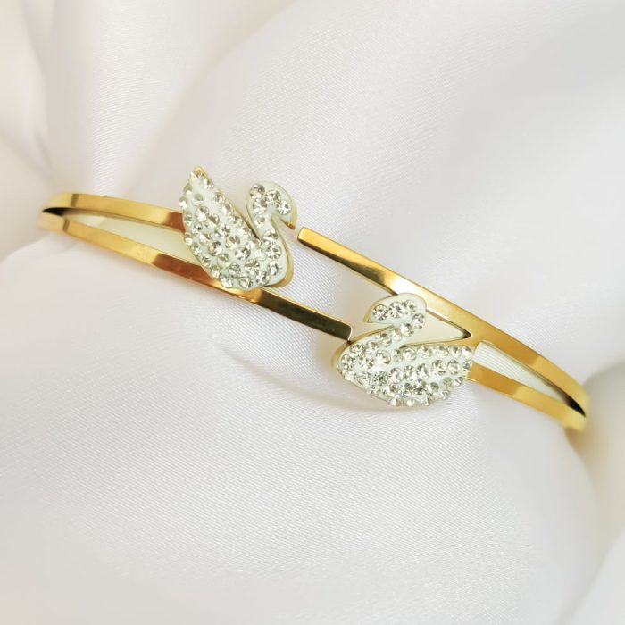 Titanium white swan bracelet with100% color guarantee