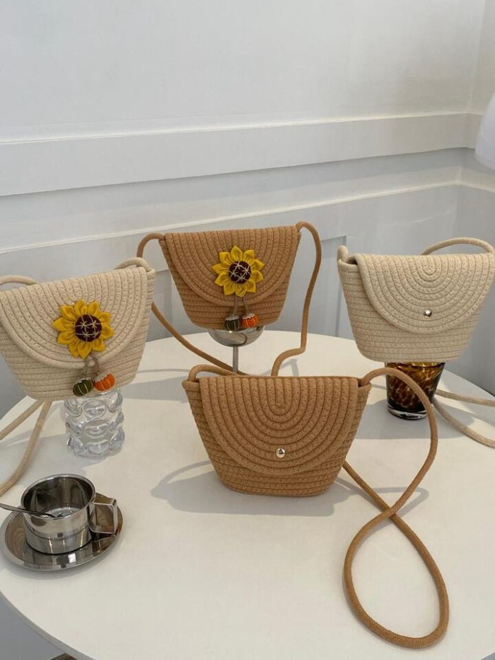 Flower Decor Crochet Bag Flap Crossbody Bag For Vacation - Image 4