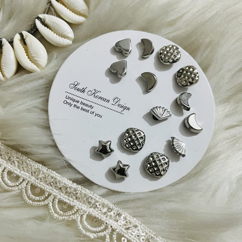 7 pairs korean export quality errings set with color guarantee.