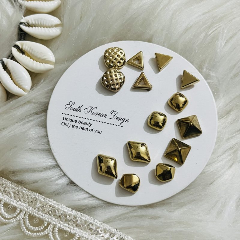 7 pairs golden korean earrings set with color guarantee
