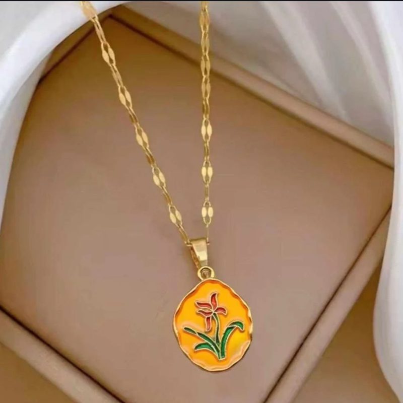 Korean beauty pendant with titanium stainless steel chain