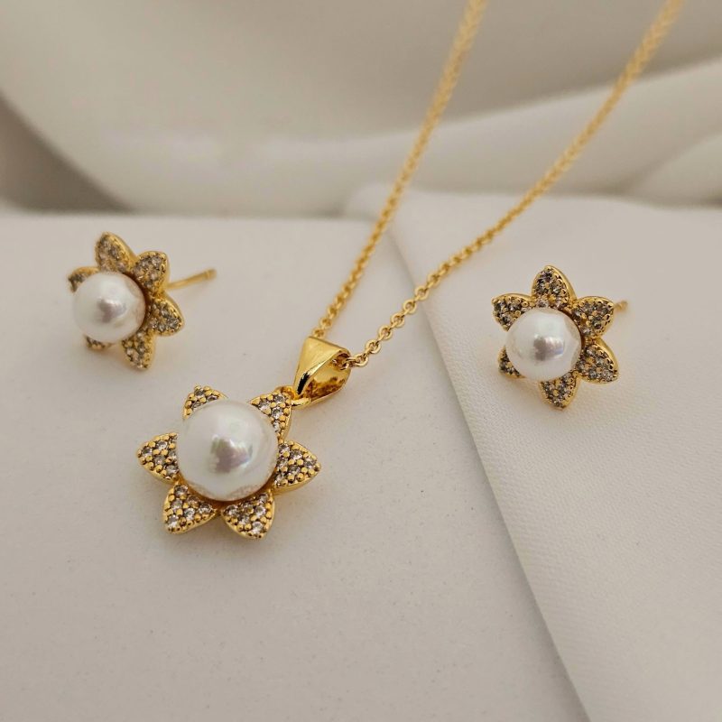 Necklace and earrings combo set 24 k gold polished with color guarantee