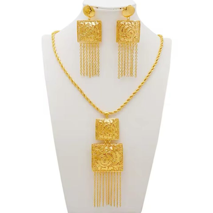 Dubai 24k gold bridal necklace set . - Image 2