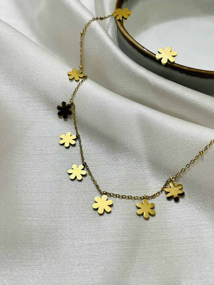 Titanium 22k gold polished imported pendant set with 6 months color guarantee. - Image 2