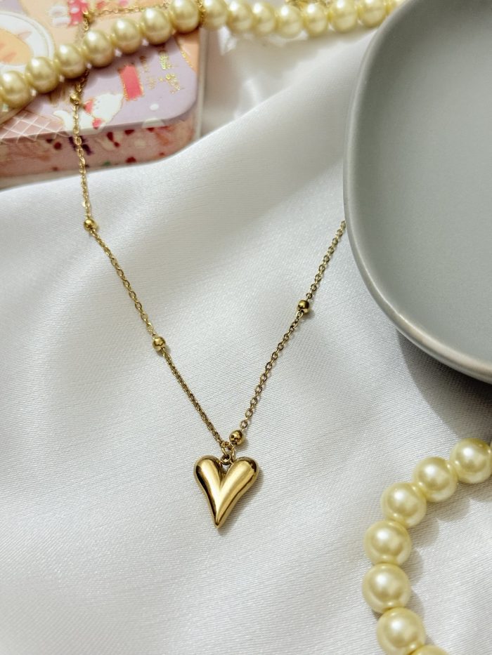 Stainless steel titanium steel 18k gold polished imported pendant with chain with 6 months+ color guarantee